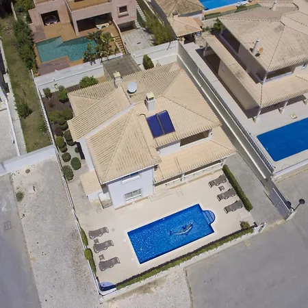 Maresia By Algarve Holidays فيلة Gale (Albufeira)